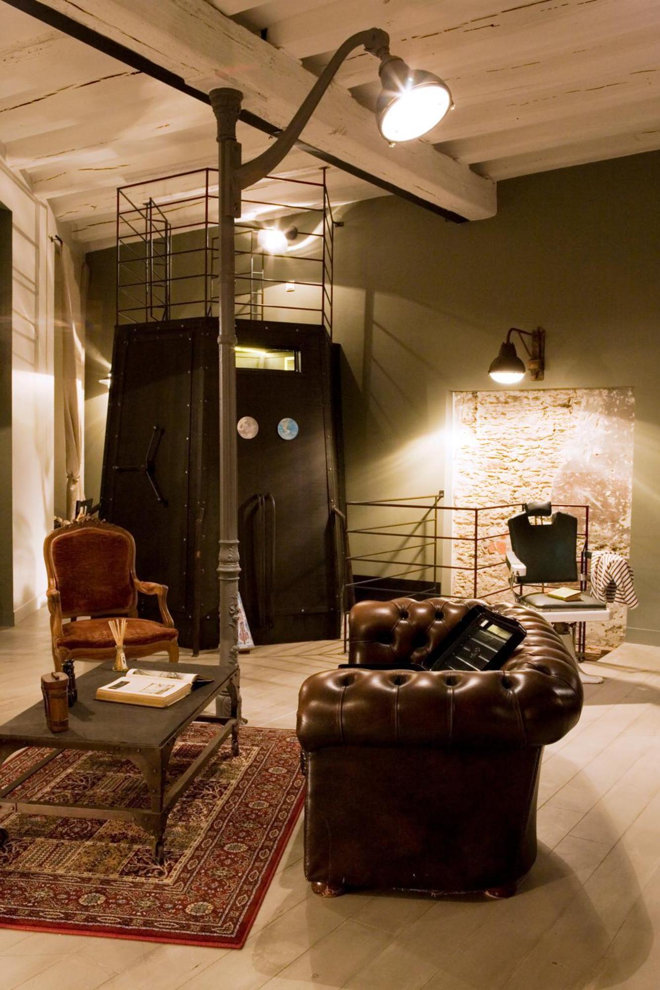 Surprenantes- Jules Verne ภายนอก รูปภาพ